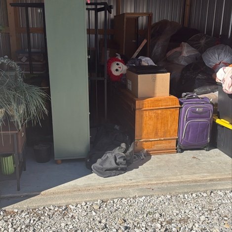 10 x 10 storage unit in Elwood, IN