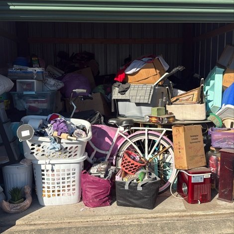 10 x 10 storage unit in Unknown, IN