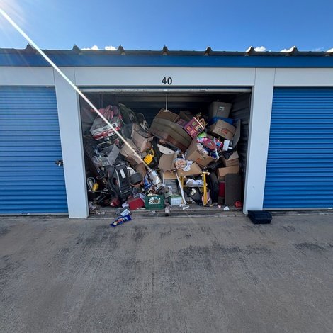 10 x 20 storage unit in Laredo, TX