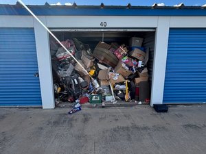 10 x 20 storage unit in Laredo, TX