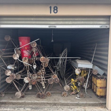 10 x 30 storage unit in Laredo, TX