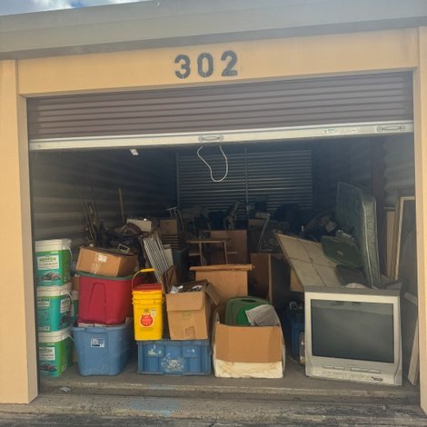 10 x 20 storage unit in Laredo, TX