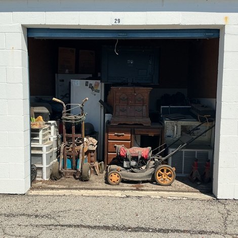 10 x 10 storage unit in San Antonio, TX