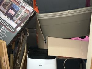 5 x 8 storage unit in Chicago, IL