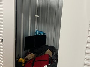 5 x 5 storage unit in Cranston, RI