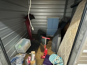 8 x 10 storage unit in Kings Mountain, NC