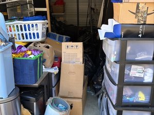 10 x 20 storage unit in Henrico, VA