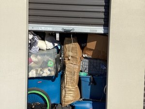 5 x 10 unit in Louisville