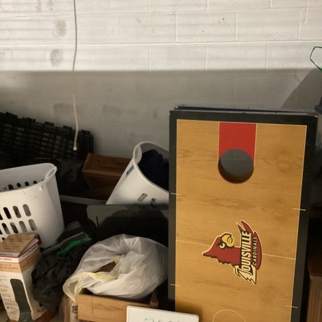 10 x 5 storage unit in Louisville, KY