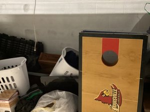 10 x 5 unit in Louisville