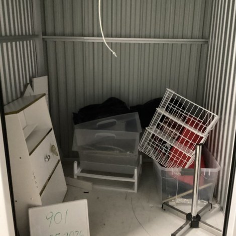 5 x 5 storage unit in Louisville, KY