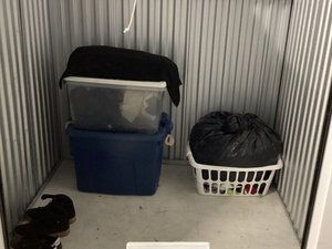 5 x 5 storage unit in Louisville, KY