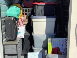 5 x 10 unit in Louisville