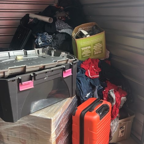 10 x 10 storage unit in Plano, TX
