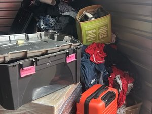 10 x 10 unit in Plano
