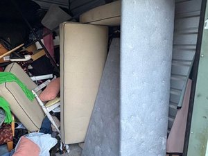 10 x 10 unit in Long Beach