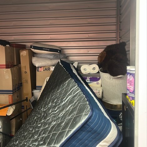 10 x 10 storage unit in Plano, TX