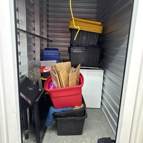 5 x 10 storage unit in Plano, TX