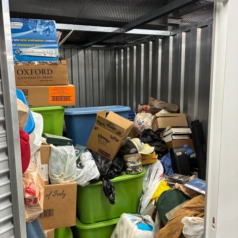 7 x 13 storage unit in Marlborough, MA