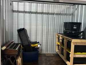 12 x 12 storage unit in Cranston, RI