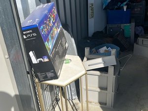 5 x 10 storage unit in Bakersfield, CA