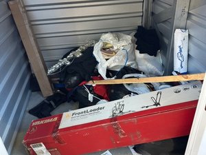 5 x 5 storage unit in Lasalle Chicago, IL