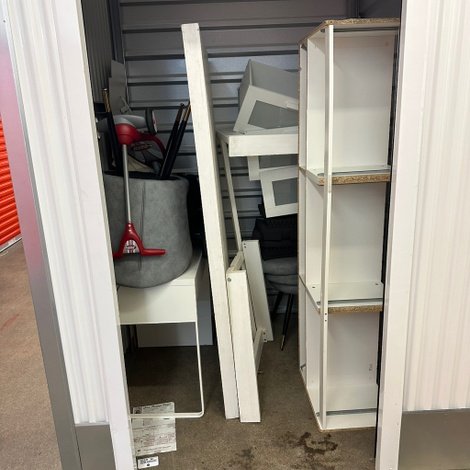 5 x 10 storage unit in Lasalle Chicago, IL