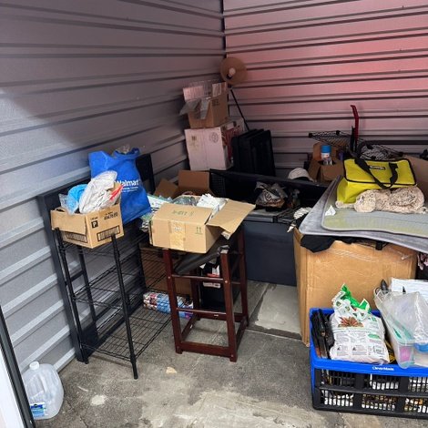 10 x 20 storage unit in Lasalle Chicago, IL