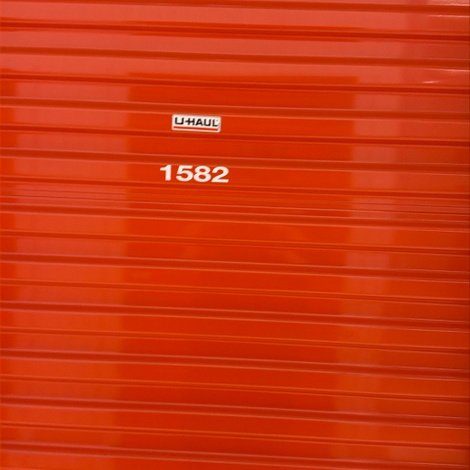 5 x 5 storage unit in Roseville, MI