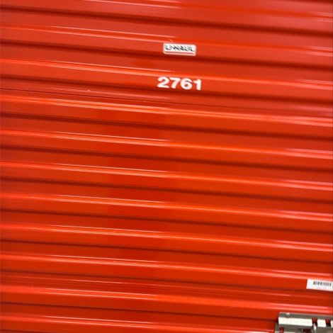 5 x 7 storage unit in Roseville, MI
