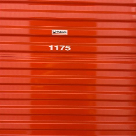 7 x 10 storage unit in Roseville, MI