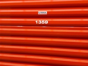 10 x 10 storage unit in Roseville, MI