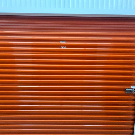 10 x 10 storage unit in Flint, MI
