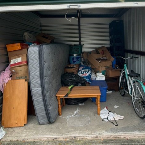 10 x 10 storage unit in Myerstown, PA