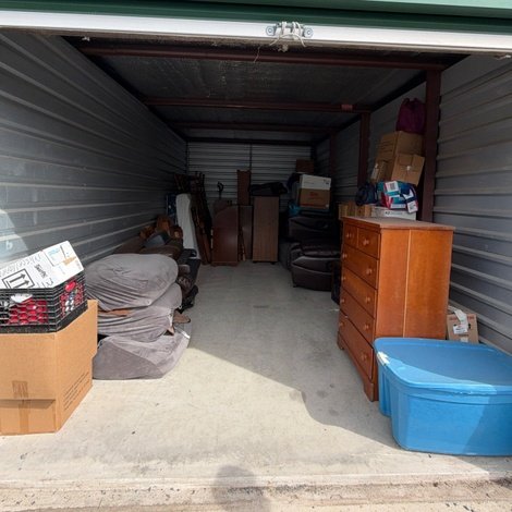 10 x 20 storage unit in Myerstown, PA