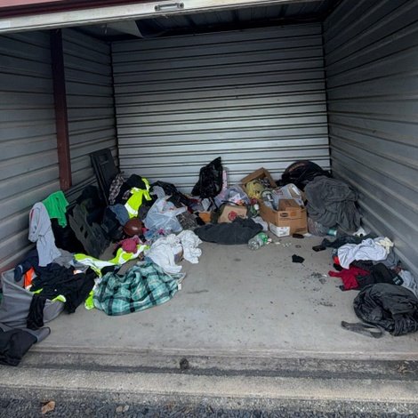 10 x 10 storage unit in Pine Grove, PA