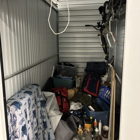 5 x 10 storage unit in Las Vegas, NV