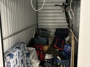 5 x 10 storage unit in Las Vegas, NV