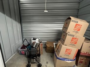 10 x 5 storage unit in Unknown, GA