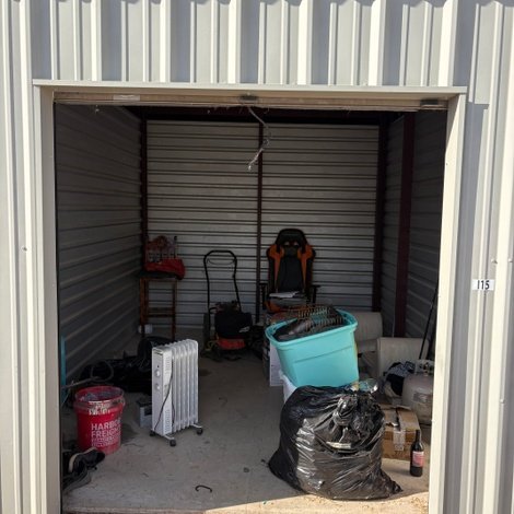 10 x 14 storage unit in Unknown, TX