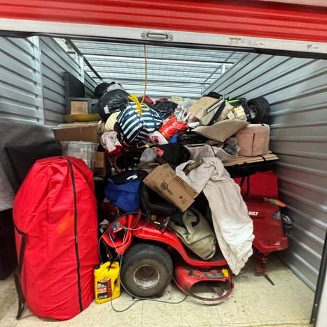 10 x 15 storage unit in Florence, SC