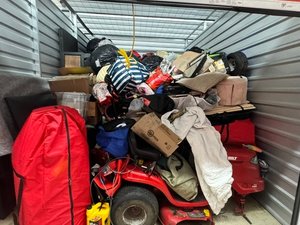 10 x 15 storage unit in Florence, SC
