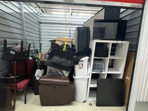 10 x 10 storage unit in Florence, SC