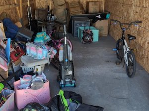 10 x 25 storage unit in Green Bay, WI
