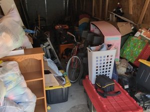 10 x 44 storage unit in Green Bay, WI