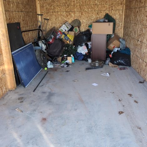 10 x 20 storage unit in Green Bay, WI