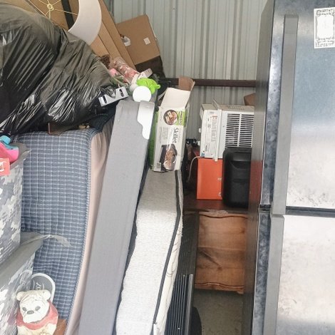 10 x 20 storage unit in Rome, GA