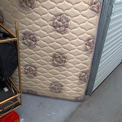 5 x 10 storage unit in Unknown, TX