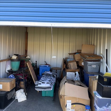 10 x 12 storage unit in Greencastle, IN