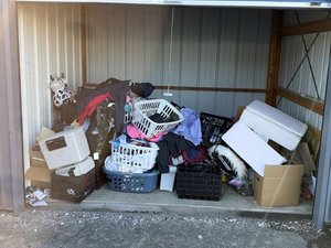 8 x 10 storage unit in Unknown, IN